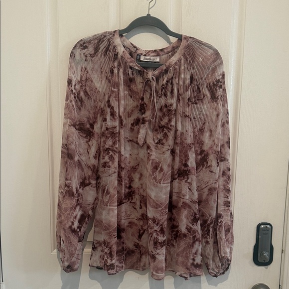 Jennifer Lopez blouse - Picture 2 of 4